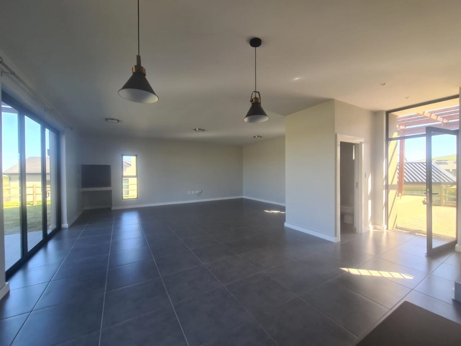 3 Bedroom Property for Sale in Hartland Lifestyle Estate Western Cape